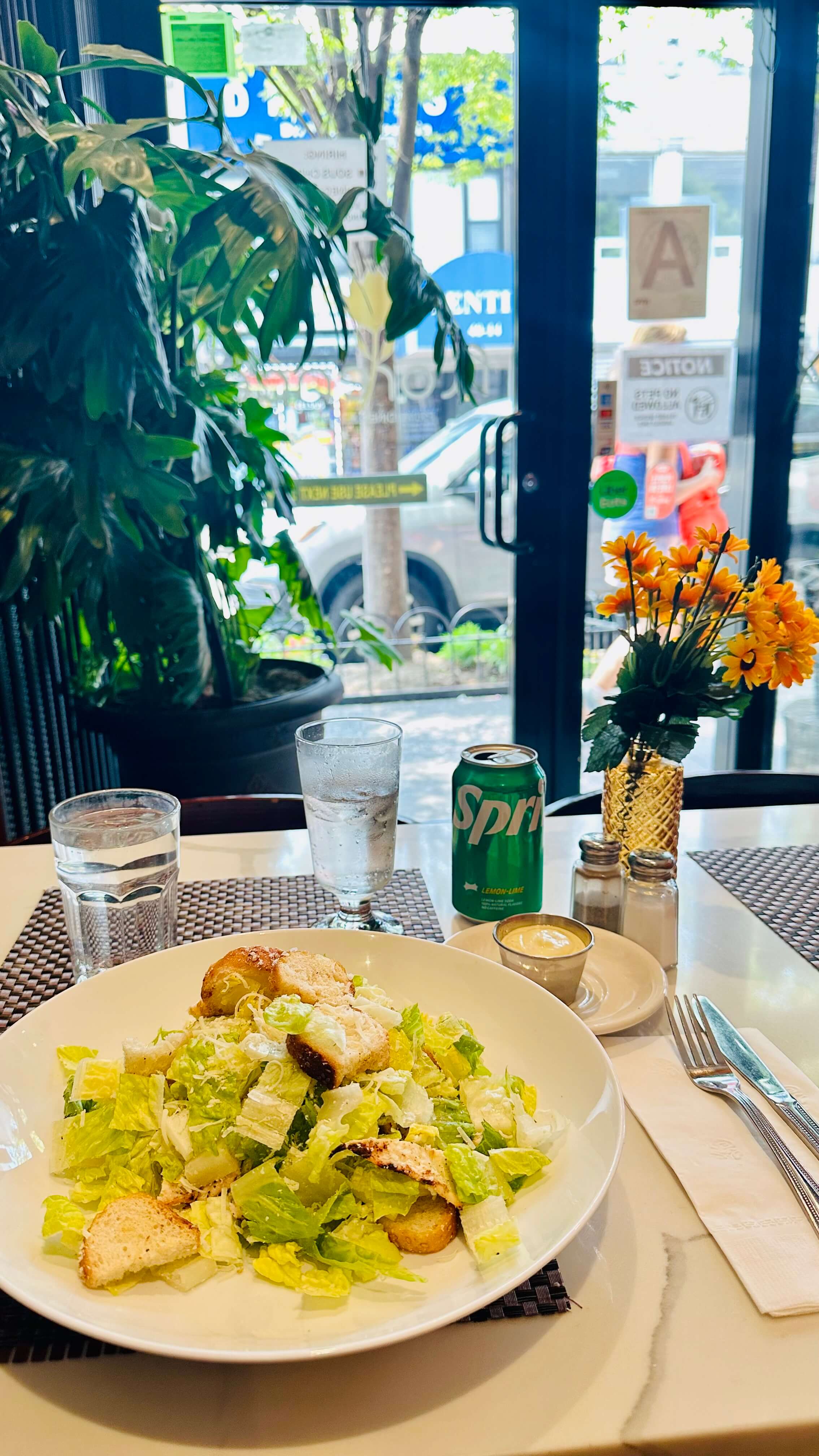 mon restau dans le queens NYC visite en francais